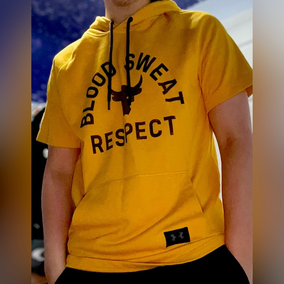 Under Armour Yellow Hoodie - Picture 1 of 4